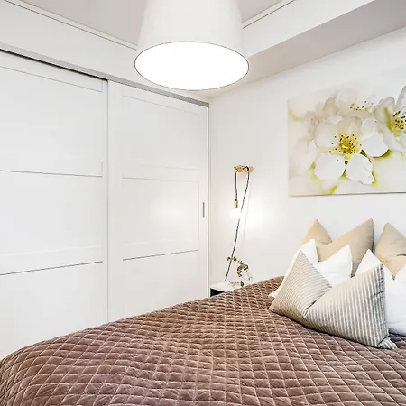 Nordic Host Luxury Apts - C. Kroghs Gate 39 *